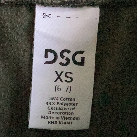 🐒 Shorts - Picture 2 of 2